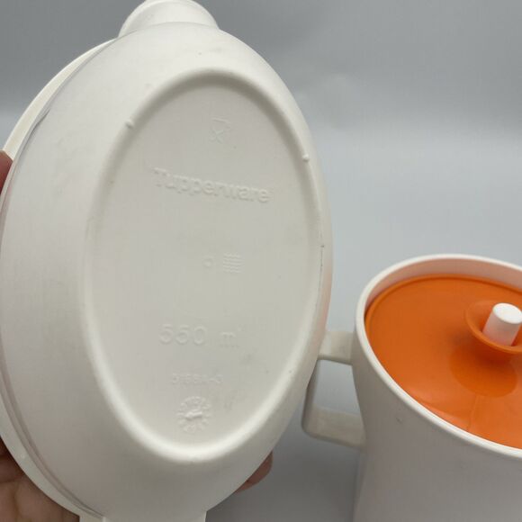 Tupperware Insulated Heat & Serve Gravy Boat Creamer Lid 5168A, 5169A, 5170A - Picture 6 of 6